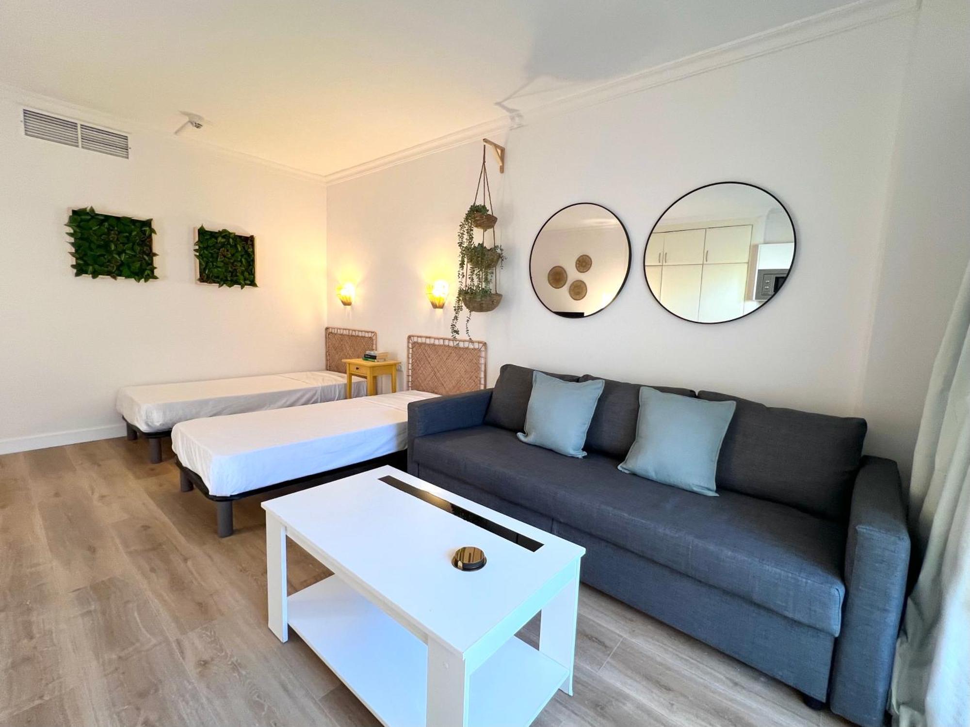 Pyr Beach And Pool Studio I فوينخيرولا المظهر الخارجي الصورة